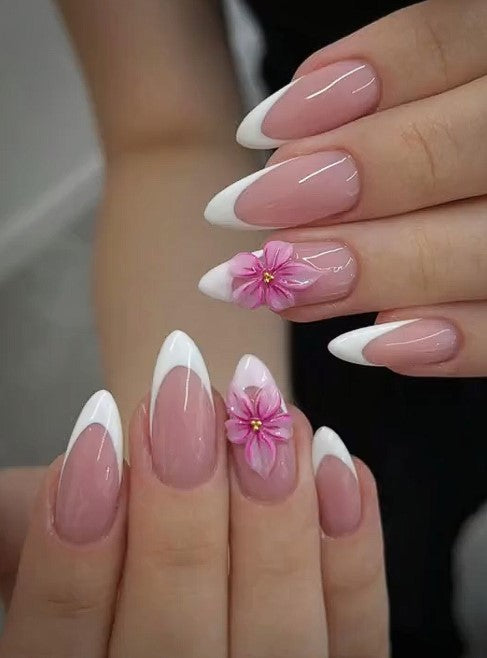 The Lilly French Bea