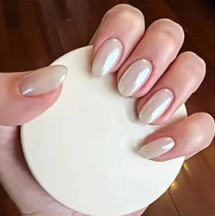 The Pearl Chrome Bea